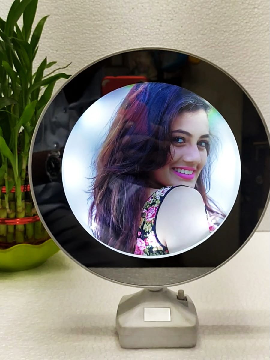 One-Touch Magic Mirror