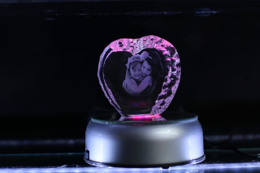 Heart Shape Ice Burg Photo Crystal (9x8x2.5) 2D