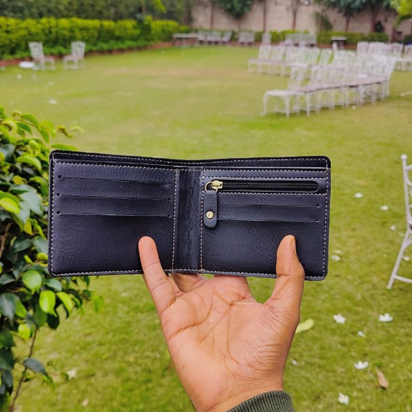 Customized Leather Men's Wallet - Image 2